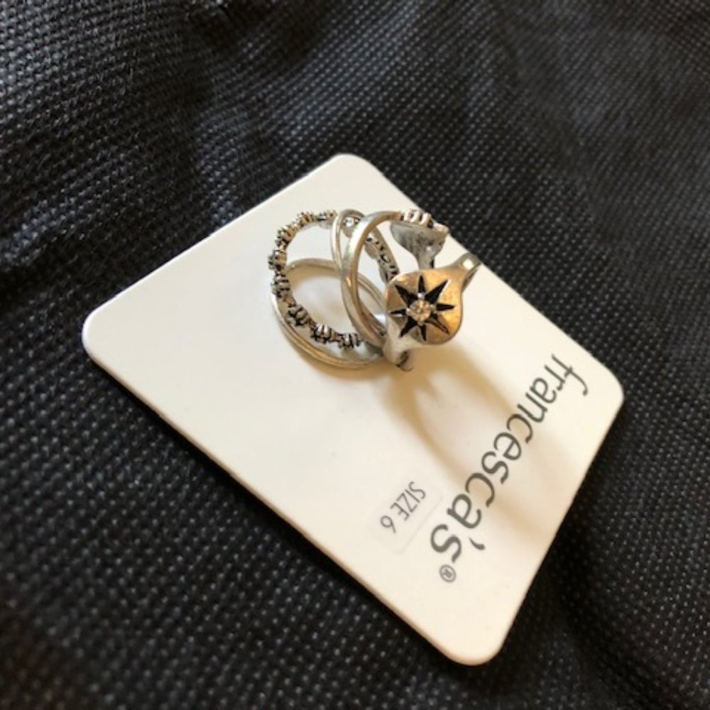 Francesca's Stacking Ring Set - Picture 4 of 8